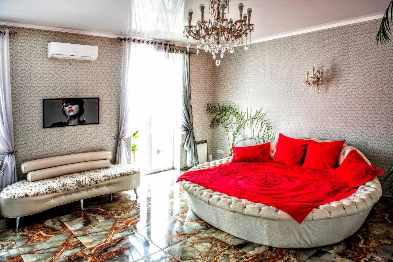 Soborna Square Apartment Odessa Zewnętrze zdjęcie